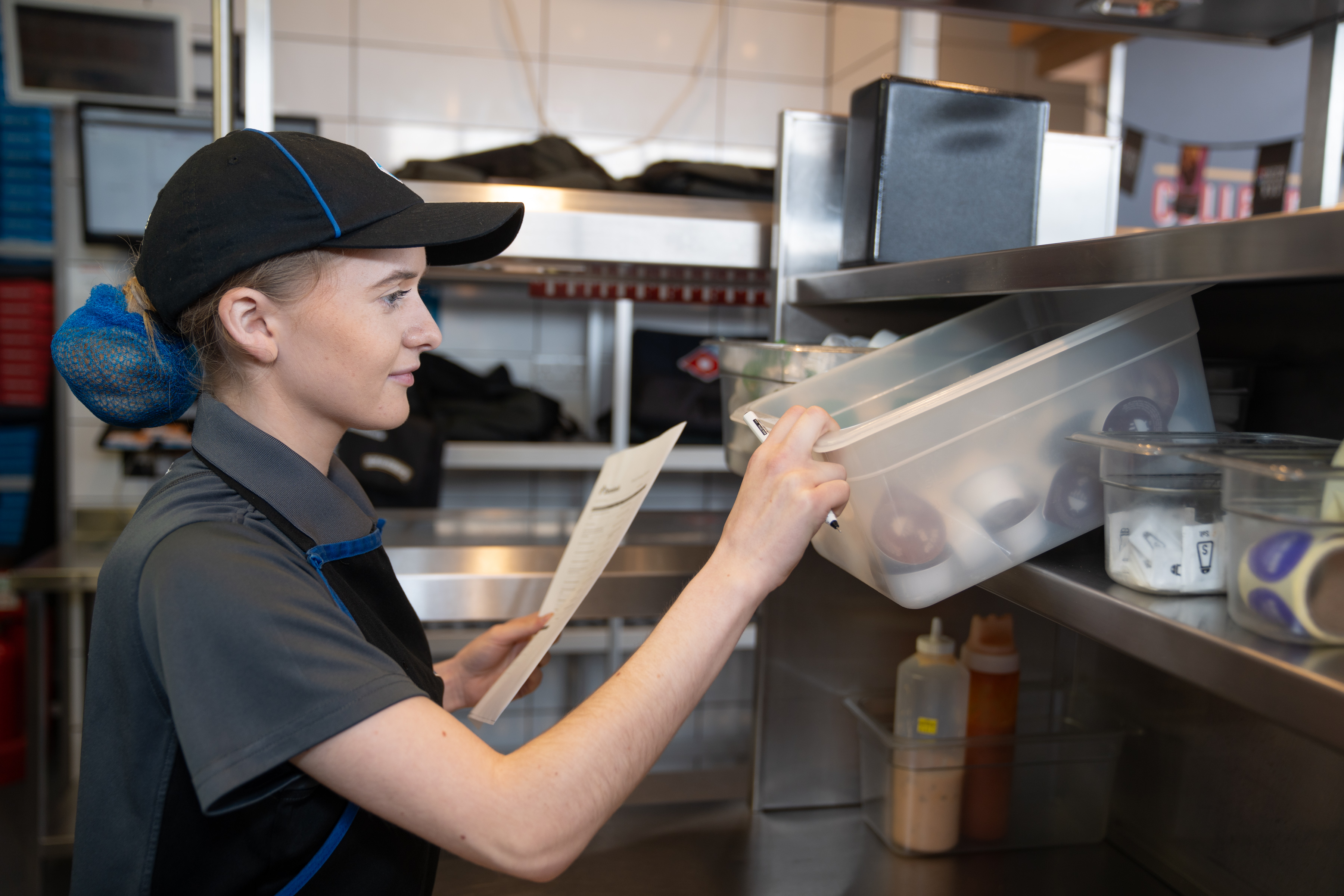 Store Manager task (lucy)